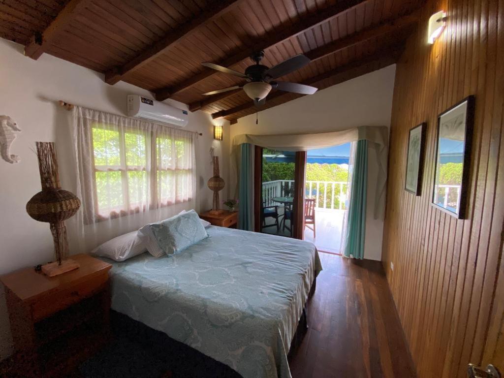 The Isabela Beach House Puerto Villamil Zewnętrze zdjęcie
