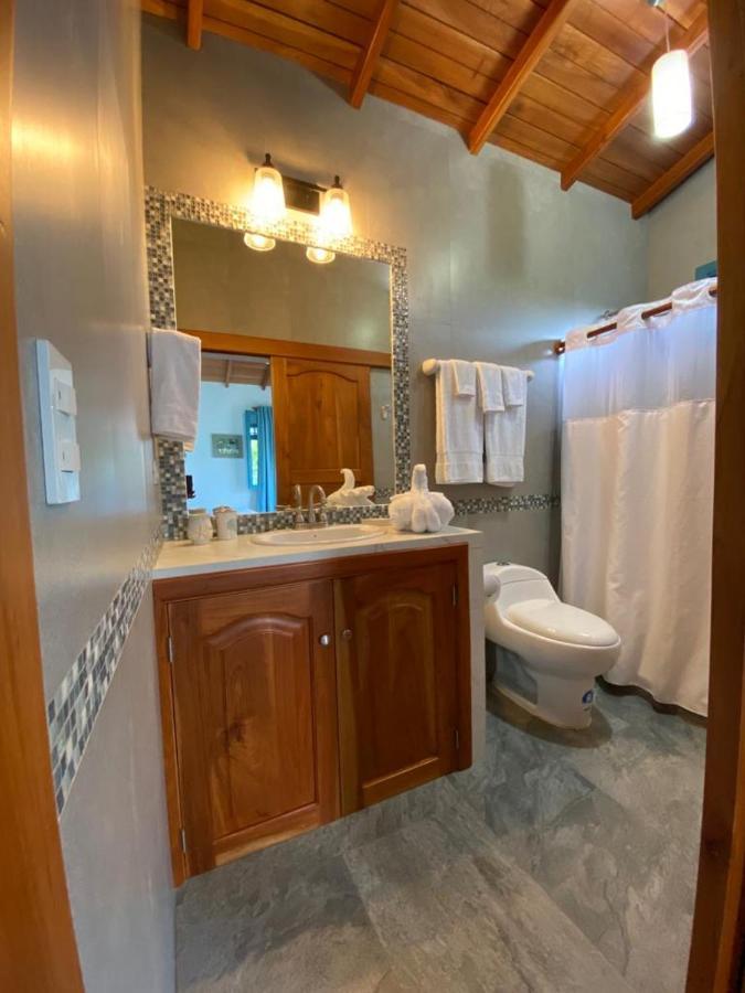 The Isabela Beach House Puerto Villamil Zewnętrze zdjęcie