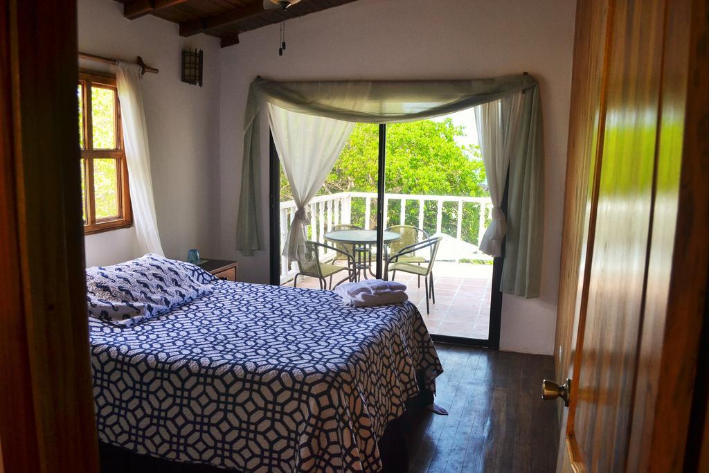 The Isabela Beach House Puerto Villamil Pokój zdjęcie