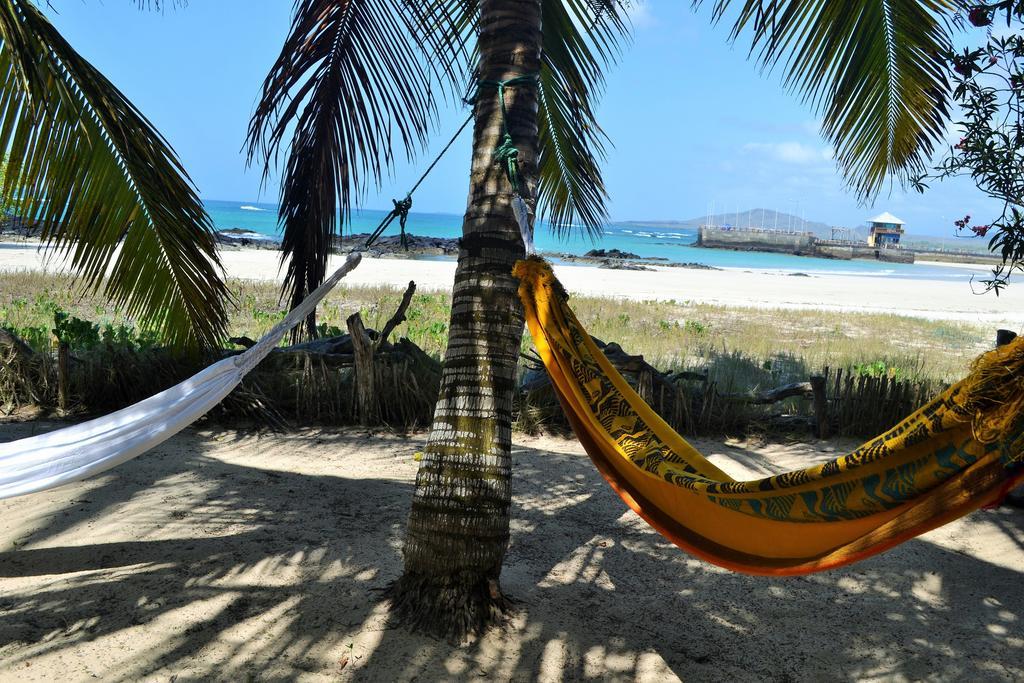 The Isabela Beach House Puerto Villamil Zewnętrze zdjęcie